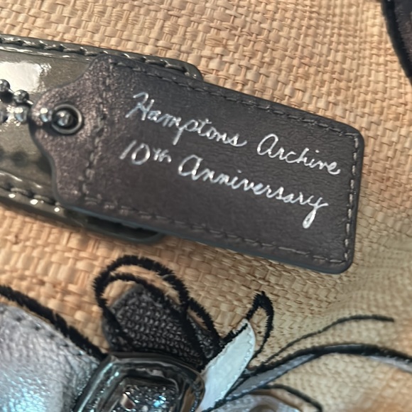 Coach Hamptons Archive 10th Anniversary - Picture 2 of 7